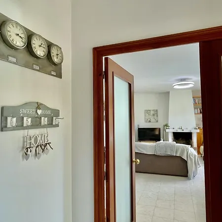 Villa In With Private Pool & Nearby *