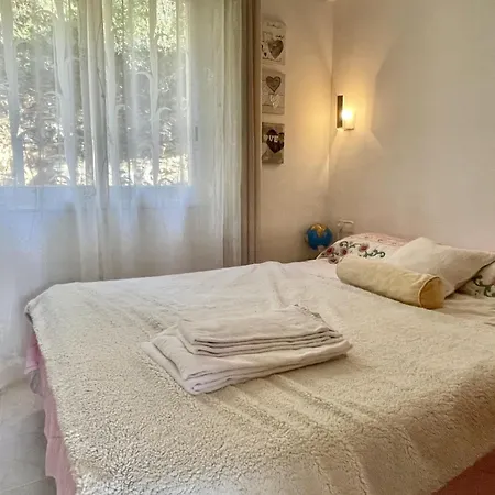 In With Private Pool & Nearby